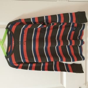 NWOT Nike boy's thermal long sleeve shirt